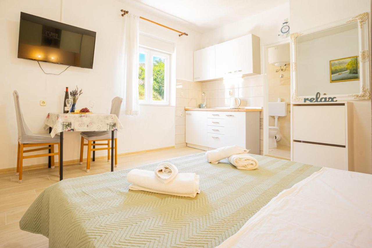 Magdalena With Mountain And Seaview Apartment Метайна Екстериор снимка