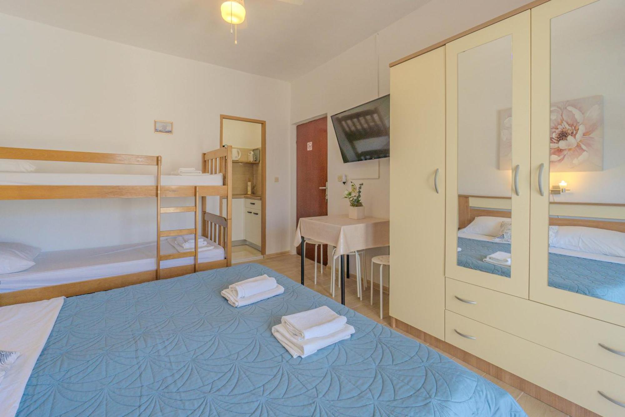 Magdalena With Mountain And Seaview Apartment Метайна Екстериор снимка